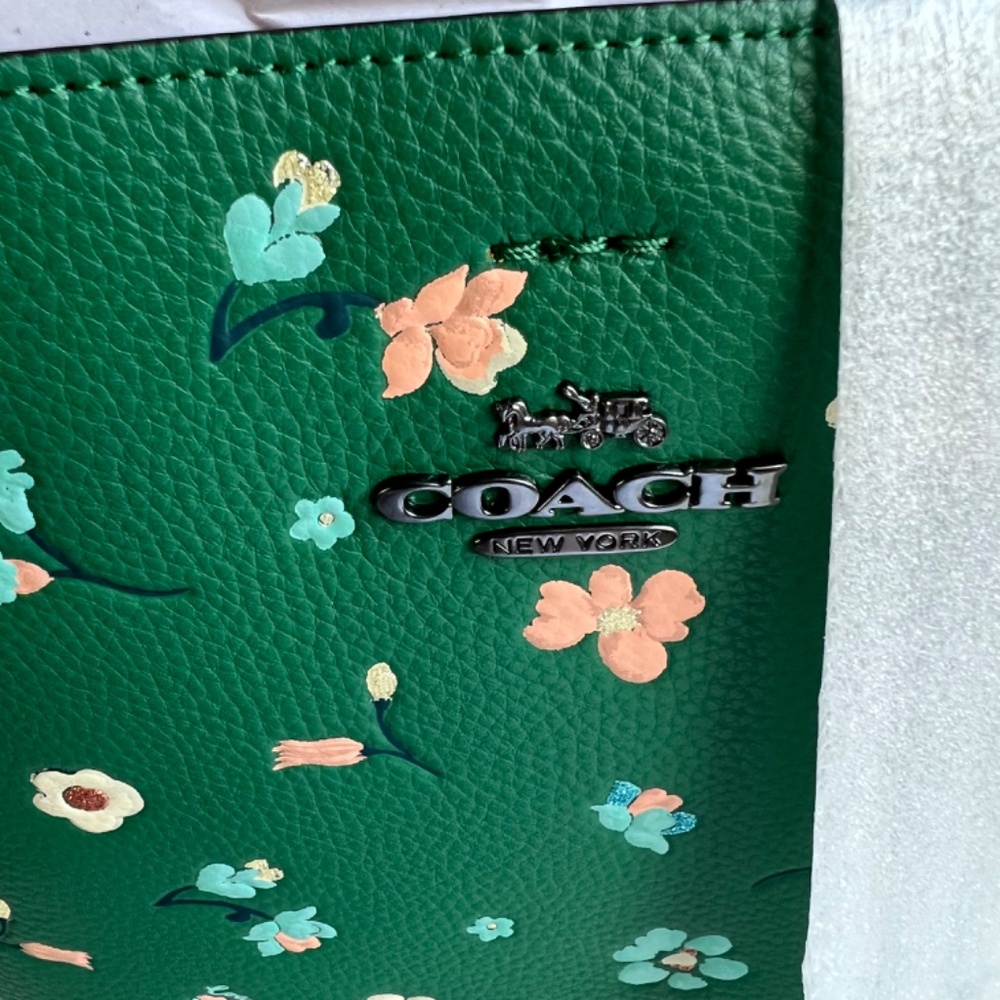 COACH Town Bucket Bag With Mystical Floral Print BRAND NEW WITH TAGS - Picture 9 of 12